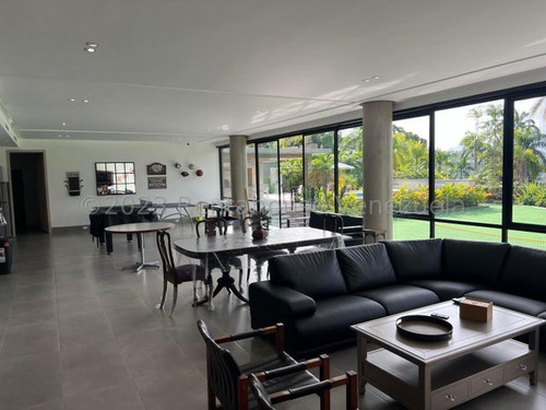 Leandro Manzano Casa En Venta, Cerro Verde Mls #24-17981 As