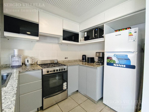 Imagen 6 de 17 de Departamento De Dos Dormitorios En Venta En Rosario