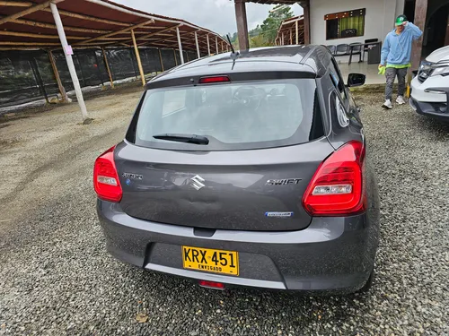 Suzuki Swift Hybrid Modelo 2022, Único Dueño.