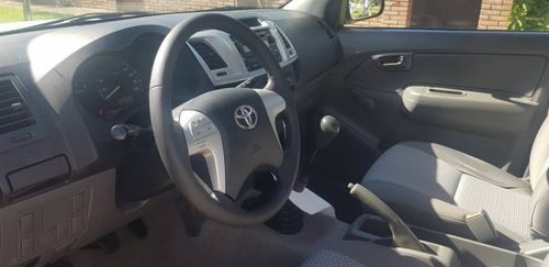 Toyota Hilux Dx 2.5 4x2 C/d Td Pack Diesel Manual
