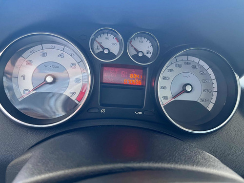 Imagen 12 de 24 de Peugeot 308 2015 1.6 Active Autoargentina
