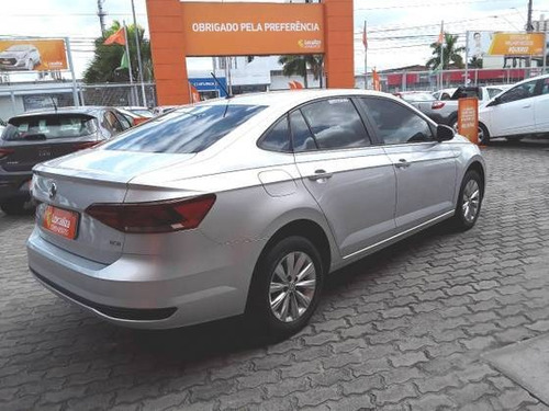 Imagem 6 de 11 de Volkswagen Virtus 1.6 Msi Total Flex Manual