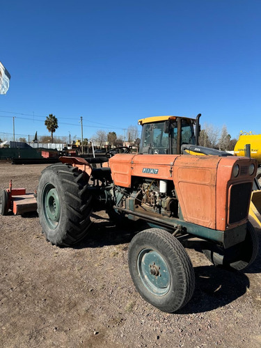 Tractor Fiat Con Desmalezadora.