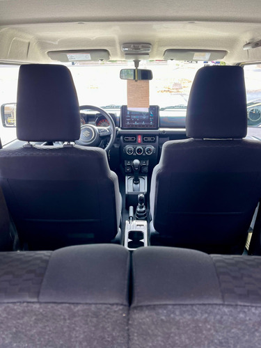 Suzuki Jimny 1.5 Glx At 5P