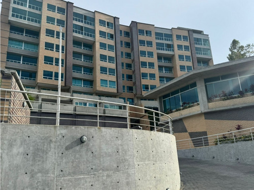 En Venta Apartamento De 113 Mts2 + 27.5 Mts2 De Terraza