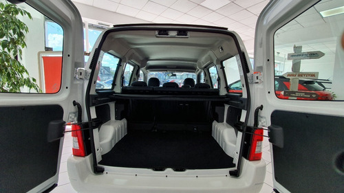 Imagen 10 de 15 de Berlingo Multispace Hdi 92 Xtr