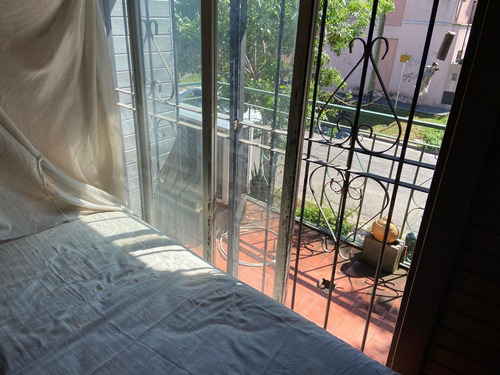 Venta Casa 4 Amb B Vista + Dpto Monoamb Apta Cred.