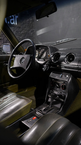 Mercedes Benz 300d 1982 Verde Diesel Impecable!!