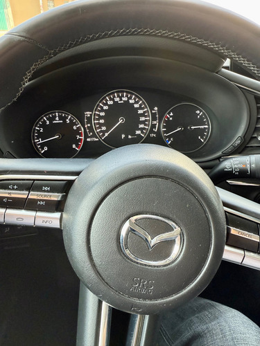 Mazda 3 Sedan Isport 2021, 46,000km, Único Dueño