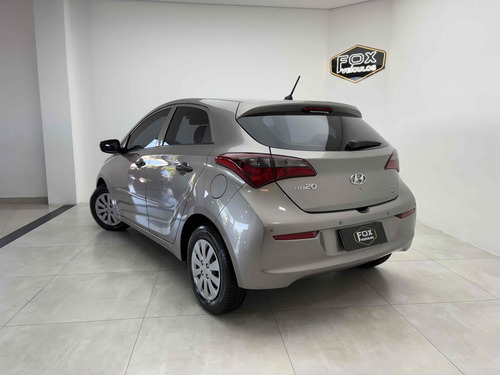 Hyundai HB20 1.0 UNIQUE 12V FLEX 4P MANUAL