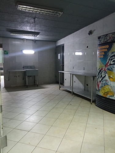 Imagen 10 de 11 de Cocina Industrial En Lechería, Sector Las Garzas, Muy Cerca De La Av. Intercomunal