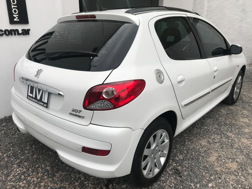 Peugeot 207 1.6 Xt Año 2011- Liv Motors
