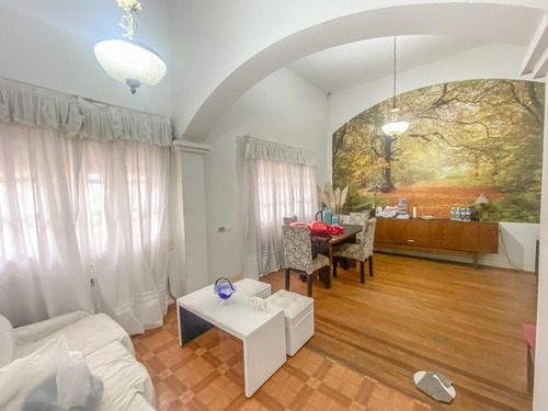 Imagen 1 de 25 de Casa En Paternal