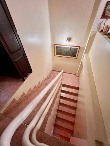 Venta De Casa Quinta Ubicada En El Trigal Norte De Valencia Calle Cerrada Cod 278953
