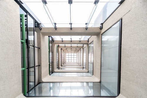 Renta, Edificio En Periférico Sur, Tlalpan 1900 M² Acondicionado 6 Pisos