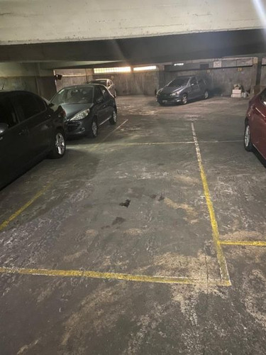 Imagen 6 de 10 de Cochera En Venta En Almagro