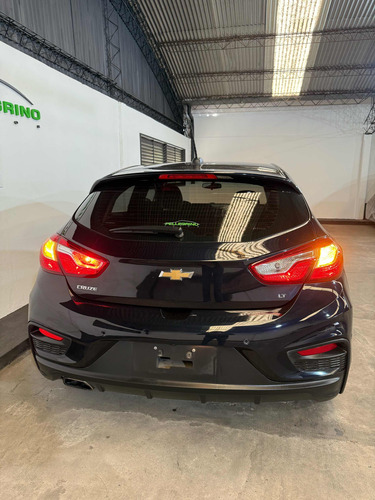 Chevrolet Cruze 5 1.4 Lt At 5p