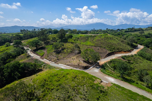 Hermoso Proyecto En Proceso En Jarabacoa