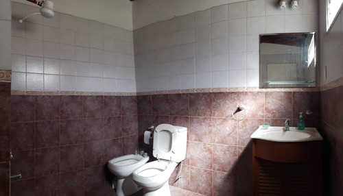 Casa En Venta - 3 Dormitorios 1 Baño - Cochera - 7.186mts2 - Moreno