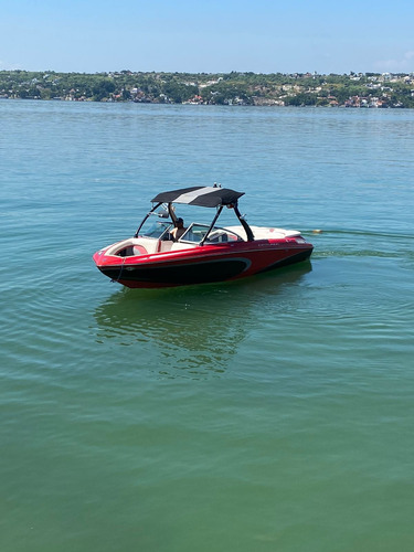 Lancha Centurion Enzo 240 2009 Ideal Para Wakeboard Y Ski
