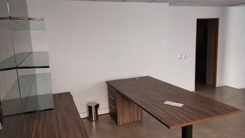 Amplia Oficina/ Planta Libre/ Bajos Ggcc/ 200 Mt2/ Estoril