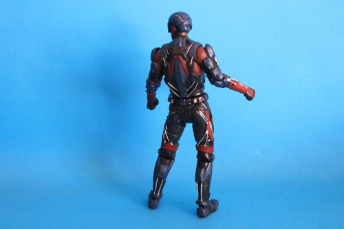 The Atom Dc Comics Multiverse (Usado)
