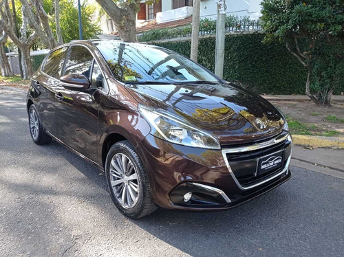 Imagen 3 de 15 de Peugeot 208 Nafta 1.6 Feline Caja Manual Año 2018