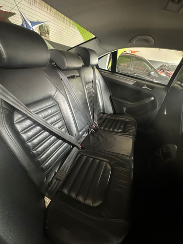Volkswagen Jetta 2.0 Tsi Highline 4p