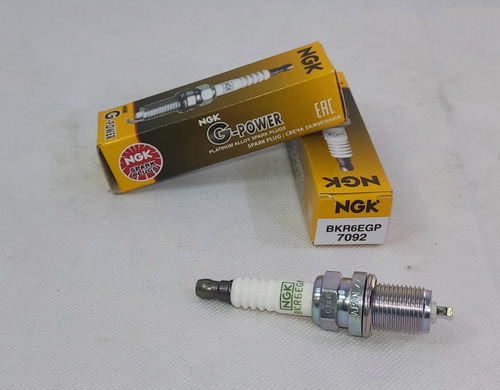 Bujia Ngk Aveo Optra Spark Meru Bkr6egp Punta De Platino