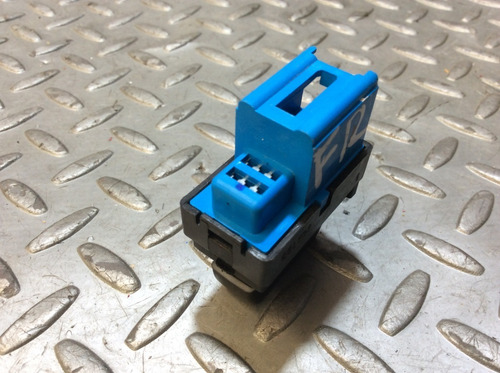 Switch Seguros Delantero Derecho Chevrolet Trax Ls Mod 17-19 (Usado)