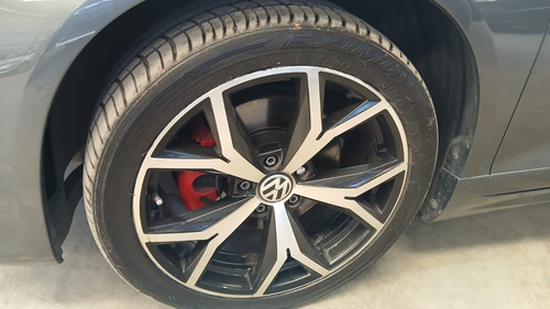 Volkswagen Scirocco 2.0 Tsi 211cv Dsg