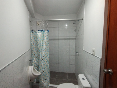 Habitación Con Baño Propio Cerca Al Aeropuerto (incluye Agua, Luz, Internet Y Ducha Con Terma) De S/. 380 Hasta S/. 480 Mensuales