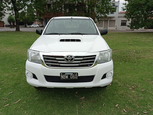Toyota Hilux 2.5 Cabina Simple Dx Pack I 120cv 4x2 2013