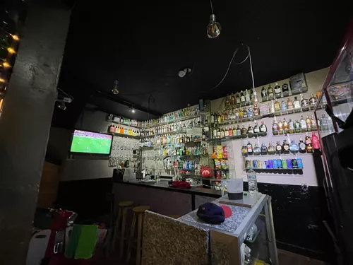 Bar Local Pub