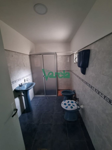 Imagen 4 de 4 de Venta Monoambiente Buceo, Cocina Definida Y Patio. Vacío! - Montevideo Buceo
