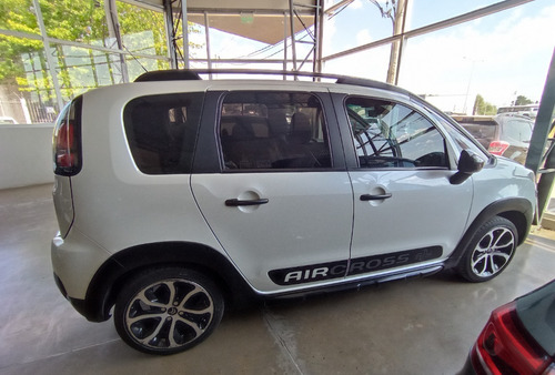 Imagen 7 de 15 de Citroën C3 Aircross Vti 115 Urban Edition