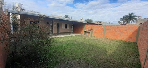 Casa Lote Propio 4 Ambientes Impecable (apto Credito) Cochera Y Jardin Barrio Evita Formosa