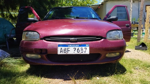 Ford Escort 1.8 Clx D