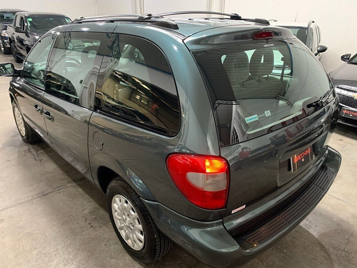 Chrysler Caravan 3.3 Se V6 At