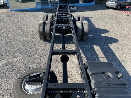 Imagem 20 de 23 de Mb Atego 2430, Truck 6x2, 2019. Chassis 10 Metros
