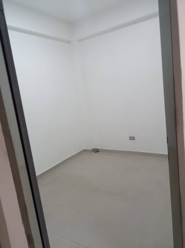 Imagen 10 de 27 de Edificio En Venta Chacao C21 Plaza Francia 04125033903 Nu-8j-017