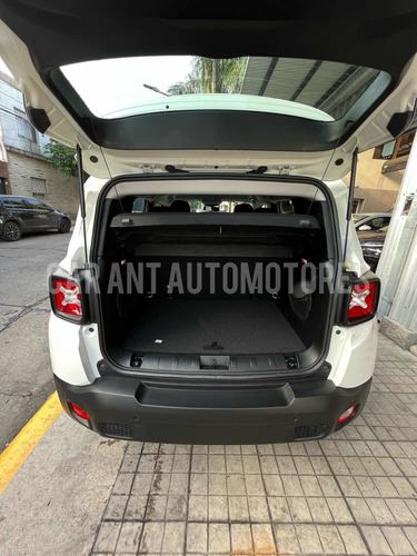 Imagen 8 de 12 de Jeep Renegade Sport Mt /// 2022 - 0km