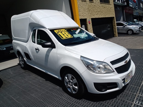 Imagem 2 de 12 de Chevrolet Montana Ls 1.4 2018 Baú