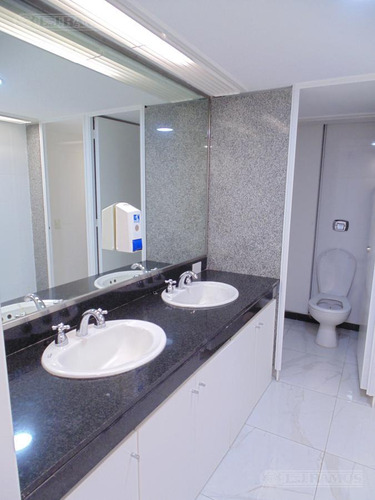 Oficina - Frente Al Sheraton - Piso A Estrenar -