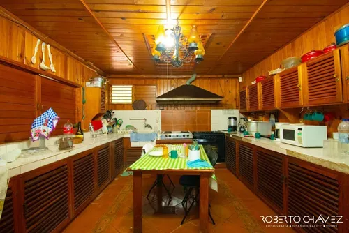 Casa En Venta En Uninajab, Amueblada Y Equipada