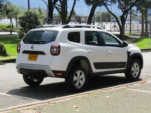 Renault Duster 1.3 Intense Cvt