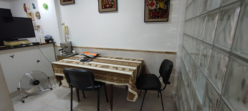 Departamento Semipiso 4 Ambientes Con Dep. Baulera. Guarda Coche. Colegiales
