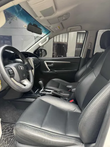 Toyota Fortuner 2.4 Srv 4x2 2019