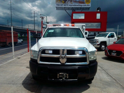 Imagen 2 de 15 de Dodge Ram 5.7 Pick Up 4x2