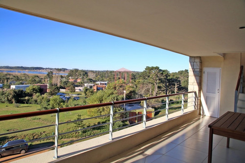 Venta Apartamento 3 Dormitorios En Suite- Ref: 1227